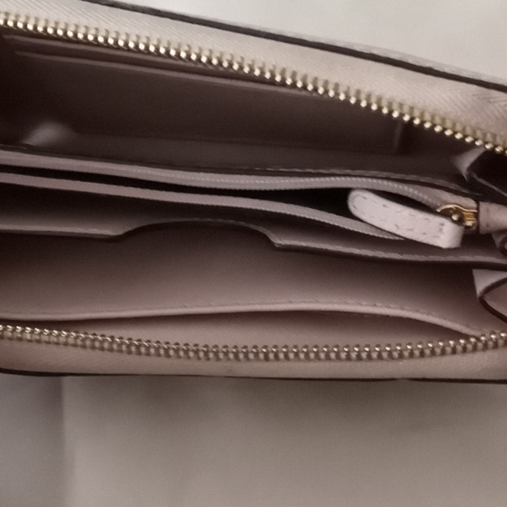 MK Wallet Bundle - Picture 3 of 8